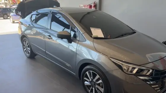 NISSAN VERSA 1.6 16V FLEX ADVANCE XTRONIC NISSAN VERSA 1.6 16V FLEX ADVANCE XTRONIC