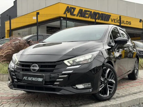 NISSAN VERSA 1.6 16V FLEX EXCLUSIVE XTRONIC NISSAN VERSA 1.6 16V FLEX EXCLUSIVE XTRONIC