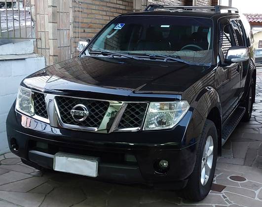 NISSAN PATHFINDER 2.5 LE 4X4 TURBO INTERCOOLER DIESEL 4P AUTOMÁTICO