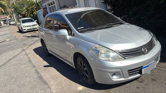 NISSAN TIIDA 1.8 S 16V FLEX 4P MANUAL