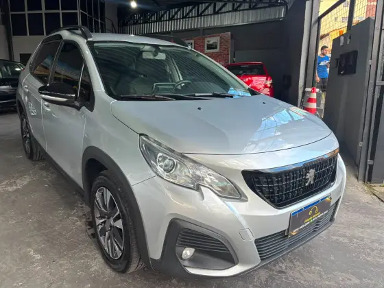 PEUGEOT 2008 1.6 16V FLEX ALLURE PACK 4P AUTOMÁTICO PEUGEOT 2008 1.6 16V FLEX ALLURE PACK 4P AUTOMÁTICO