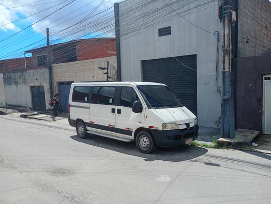PEUGEOT BOXER 2.3 HDI 330 PASSAGEIRO 16 LUGARES 8V DIESEL 3P MANUAL