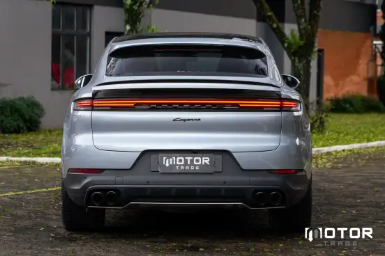 PORSCHE-CAYENNE-2025