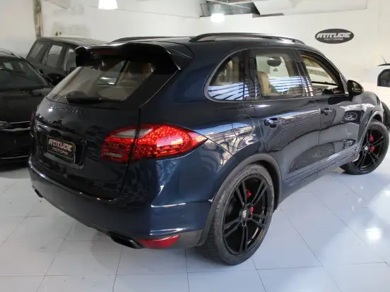 PORSCHE-CAYENNE-4.8 S 4X4 V8 32V GASOLINA 4P TIPTRONIC PORSCHE-CAYENNE-2011