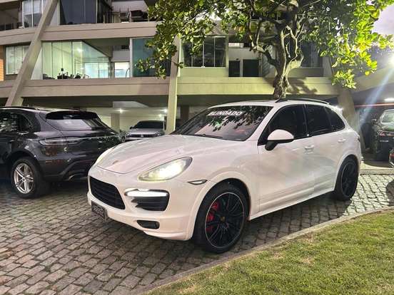 PORSCHE-CAYENNE-4.8 GTS 4X4 V8 32V GASOLINA 4P TIPTRONIC PORSCHE-CAYENNE-2013