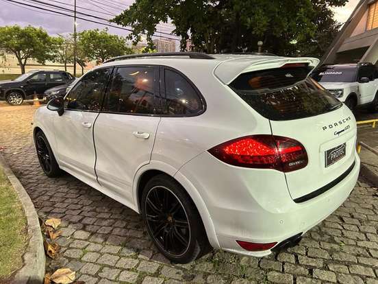 PORSCHE-CAYENNE-4.8 GTS 4X4 V8 32V GASOLINA 4P TIPTRONIC PORSCHE-CAYENNE-2013