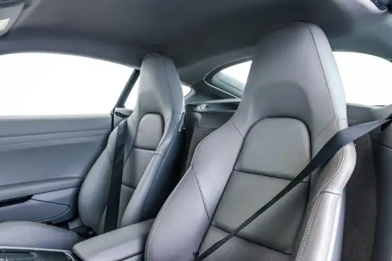 PORSCHE-CAYMAN-2015