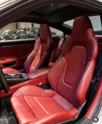 PORSCHE-911-2023