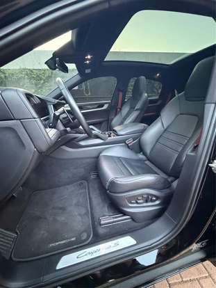 PORSCHE-CAYENNE-2024