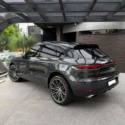 PORSCHE-MACAN-2020