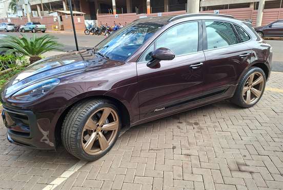 PORSCHE-MACAN-2023
