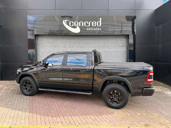 RAM-1500-5.7 V8 GASOLINA REBEL CD 4X4 AUTOMÁTICO RAM-1500-2022
