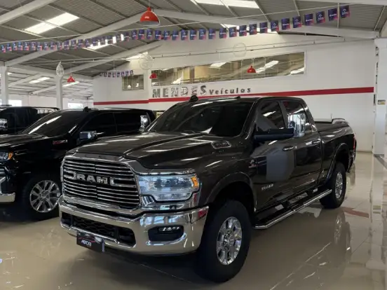 RAM-3500-6.7 I6 TURBO DIESEL LARAMIE CD 4X4 AUTOMÁTICO RAM-3500-2022