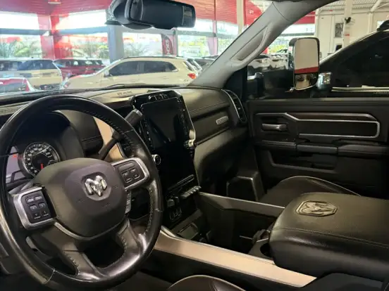 RAM-3500-6.7 I6 TURBO DIESEL LARAMIE CD 4X4 AUTOMÁTICO RAM-3500-2022