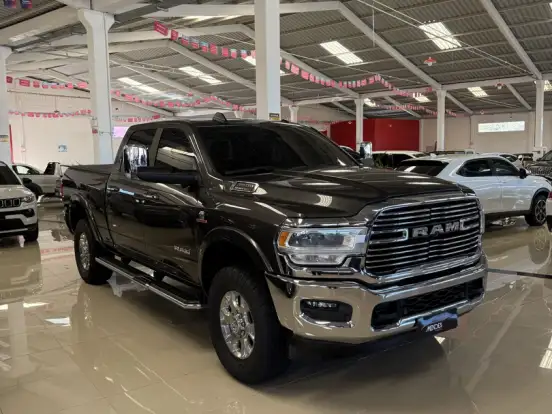 RAM-3500-6.7 I6 TURBO DIESEL LARAMIE CD 4X4 AUTOMÁTICO RAM-3500-2022