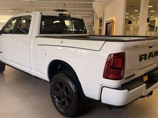 RAM-3500-6.7 I6 TURBO DIESEL LARAMIE NIGHT EDITION CD 4X4 AUTOMÁTICO RAM-3500-2026