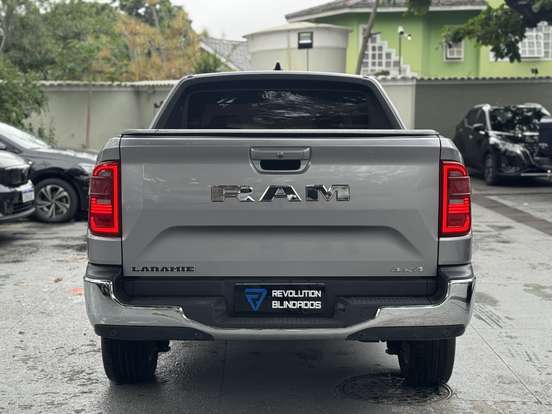 RAM-RAMPAGE-2.0 TURBO DIESEL LARAMIE 4X4 AUTOMÁTICO RAM-RAMPAGE-2023