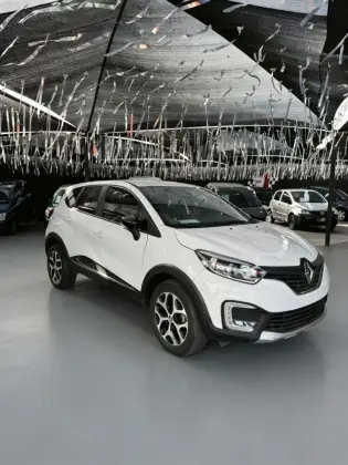 RENAULT CAPTUR 2.0 16V HI-FLEX INTENSE AUTOMÁTICO