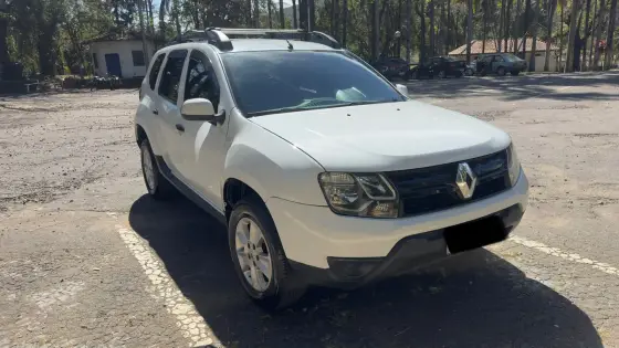 RENAULT DUSTER 1.6 16V SCE FLEX EXPRESSION MANUAL RENAULT DUSTER 1.6 16V SCE FLEX EXPRESSION MANUAL