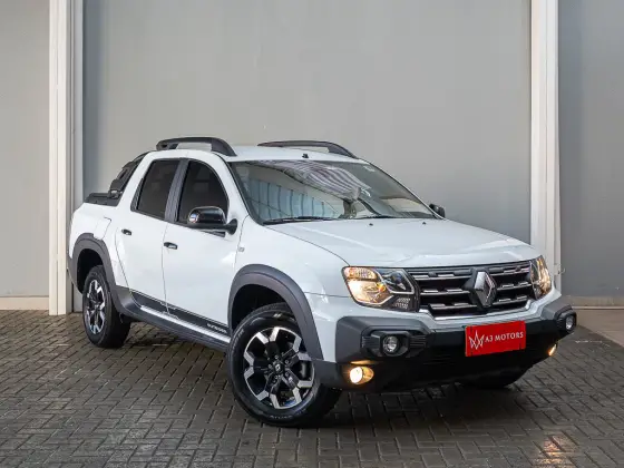 RENAULT OROCH 1.3 TCE FLEX OUTSIDER X-TRONIC RENAULT OROCH 1.3 TCE FLEX OUTSIDER X-TRONIC