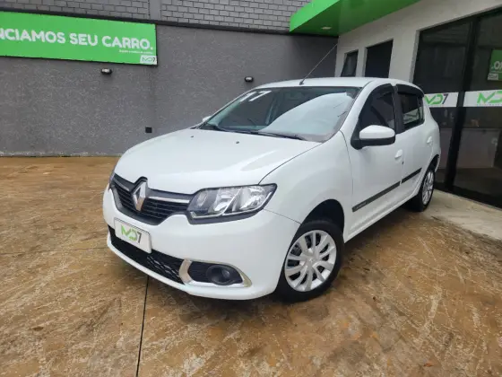 RENAULT SANDERO 1.6 16V SCE FLEX EXPRESSION MANUAL RENAULT SANDERO 1.6 16V SCE FLEX EXPRESSION MANUAL
