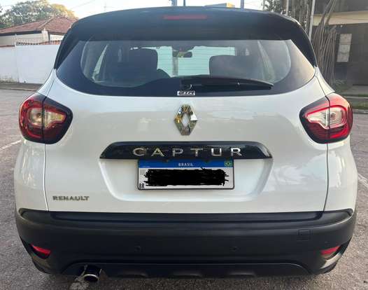 RENAULT-CAPTUR-2018