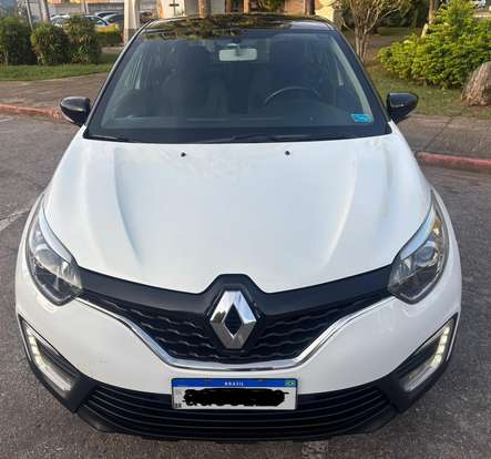 RENAULT-CAPTUR-2018
