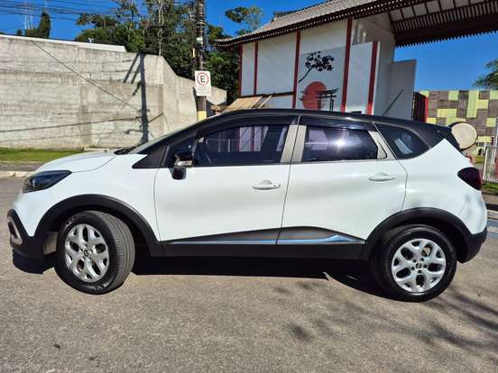 RENAULT-CAPTUR-1.6 16V SCE FLEX LIFE X-TRONIC RENAULT-CAPTUR-2021