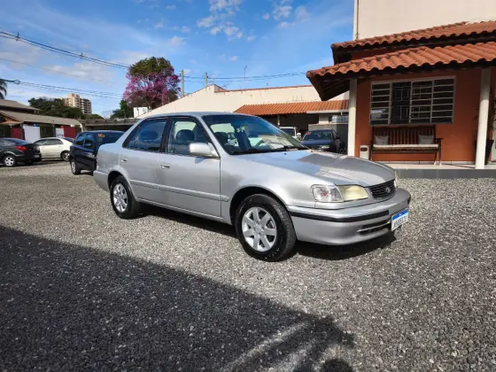 TOYOTA COROLLA 1.8 XEI 16V GASOLINA 4P AUTOMÁTICO TOYOTA COROLLA 1.8 XEI 16V GASOLINA 4P AUTOMÁTICO