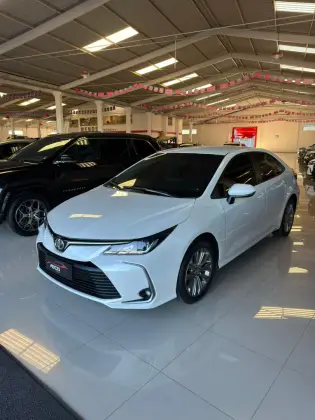 TOYOTA COROLLA 2.0 VVT-IE FLEX XEI DIRECT SHIFT TOYOTA COROLLA 2.0 VVT-IE FLEX XEI DIRECT SHIFT