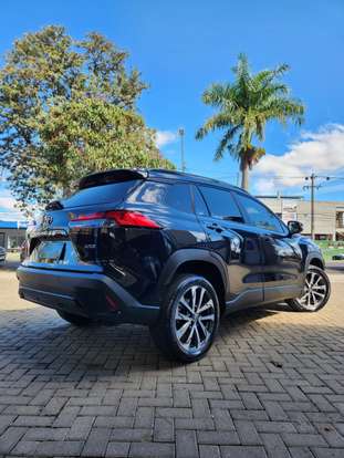 TOYOTA-COROLLA CROSS-2023
