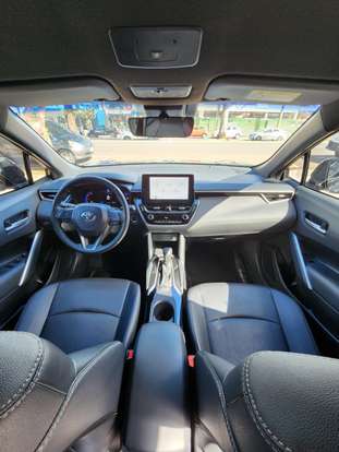 TOYOTA-COROLLA CROSS-2023