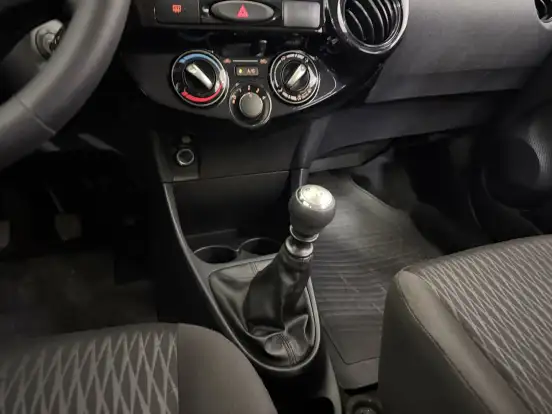 TOYOTA-ETIOS-1.3 X 16V FLEX 4P MANUAL TOYOTA-ETIOS-2019