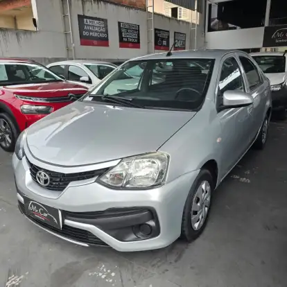 TOYOTA-ETIOS-2018