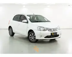 TOYOTA ETIOS 1.5 XS 16V FLEX 4P MANUAL TOYOTA ETIOS 1.5 XS 16V FLEX 4P MANUAL