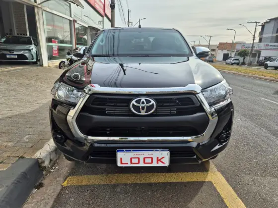 TOYOTA HILUX 2.8 D-4D TURBO DIESEL CD POWER PACK 4X4 AUTOMÁTICO TOYOTA HILUX 2.8 D-4D TURBO DIESEL CD POWER PACK 4X4 AUTOMÁTICO