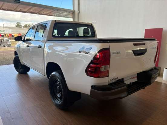 TOYOTA-HILUX-2.8 D-4D TURBO DIESEL CD POWER PACK 4X4 AUTOMÁTICO TOYOTA-HILUX-2025