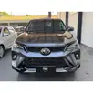TOYOTA HILUX SW4 2.8 D-4D TURBO DIESEL SRX PLATINUM 7L 4X4 AUTOMÁTICO TOYOTA HILUX SW4 2.8 D-4D TURBO DIESEL SRX PLATINUM 7L 4X4 AUTOMÁTICO