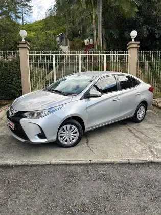 TOYOTA YARIS 1.5 16V FLEX SEDAN XL MULTIDRIVE TOYOTA YARIS 1.5 16V FLEX SEDAN XL MULTIDRIVE