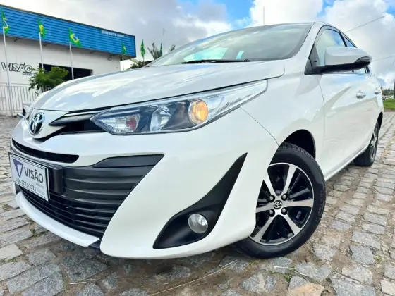 TOYOTA YARIS 1.5 16V FLEX SEDAN XLS MULTIDRIVE TOYOTA YARIS 1.5 16V FLEX SEDAN XLS MULTIDRIVE