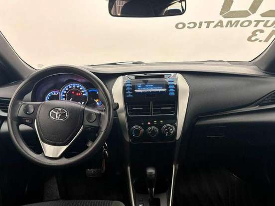 TOYOTA-YARIS-1.3 16V FLEX XL LIVE MANUAL TOYOTA-YARIS-2019