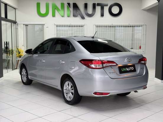TOYOTA-YARIS-1.5 16V FLEX SEDAN XL MULTIDRIVE TOYOTA-YARIS-2018