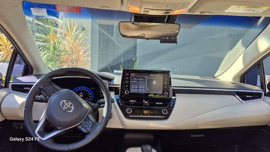 TOYOTA-COROLLA-2021