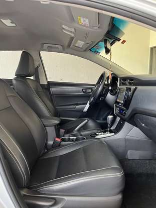 TOYOTA-COROLLA-2019