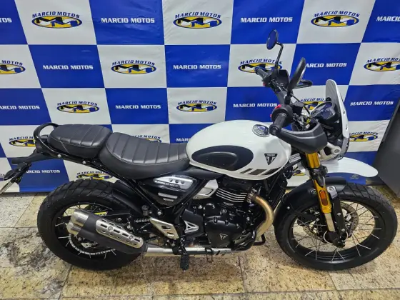 TRIUMPH SCRAMBLER 400 XC TRIUMPH SCRAMBLER 400 XC