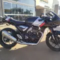 TRIUMPH THRUXTON 400 TRIUMPH THRUXTON 400