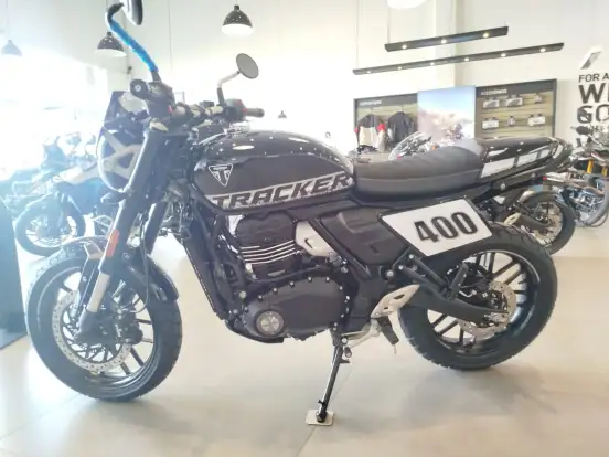 TRIUMPH-TRACKER 400-2026