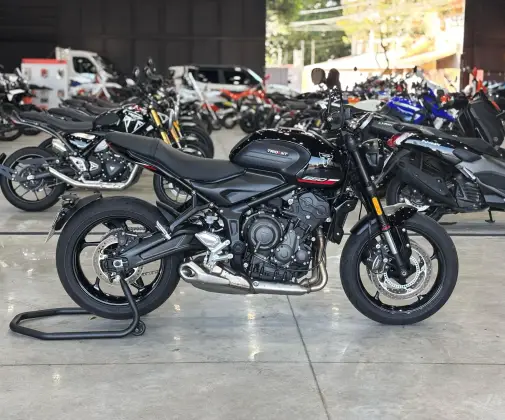 TRIUMPH TRIDENT 660 TRIUMPH TRIDENT 660
