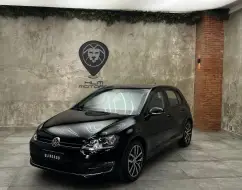 VOLKSWAGEN GOLF 1.4 TSI HIGHLINE 16V TOTAL FLEX 4P TIPTRONIC VOLKSWAGEN GOLF 1.4 TSI HIGHLINE 16V TOTAL FLEX 4P TIPTRONIC