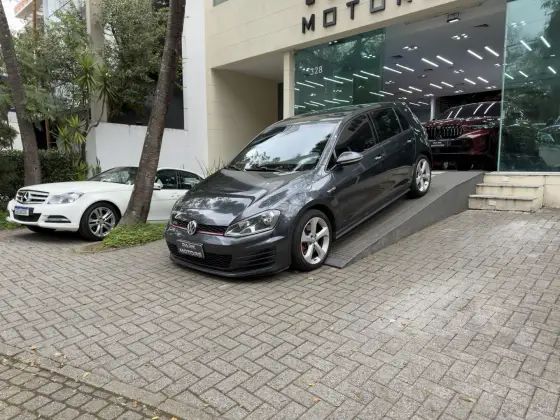 VOLKSWAGEN GOLF 2.0 TSI GTI 16V TURBO GASOLINA 4P AUTOMÁTICO VOLKSWAGEN GOLF 2.0 TSI GTI 16V TURBO GASOLINA 4P AUTOMÁTICO